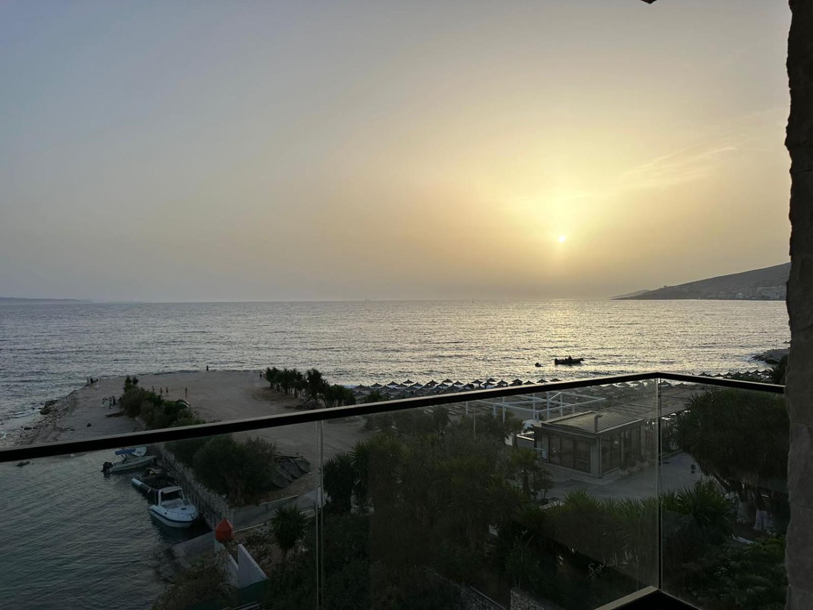 Oni Rooms Saranda מראה חיצוני תמונה